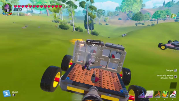 Build a car in Lego Fortnite